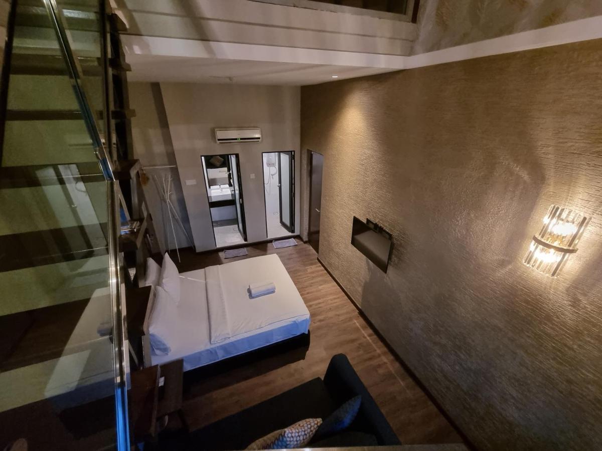 Miico Hotel @ Mount Austin Τζόχορ Μπάχρου Εξωτερικό φωτογραφία